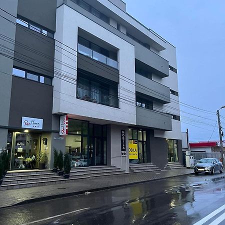 Reshome Focşani Buitenkant foto